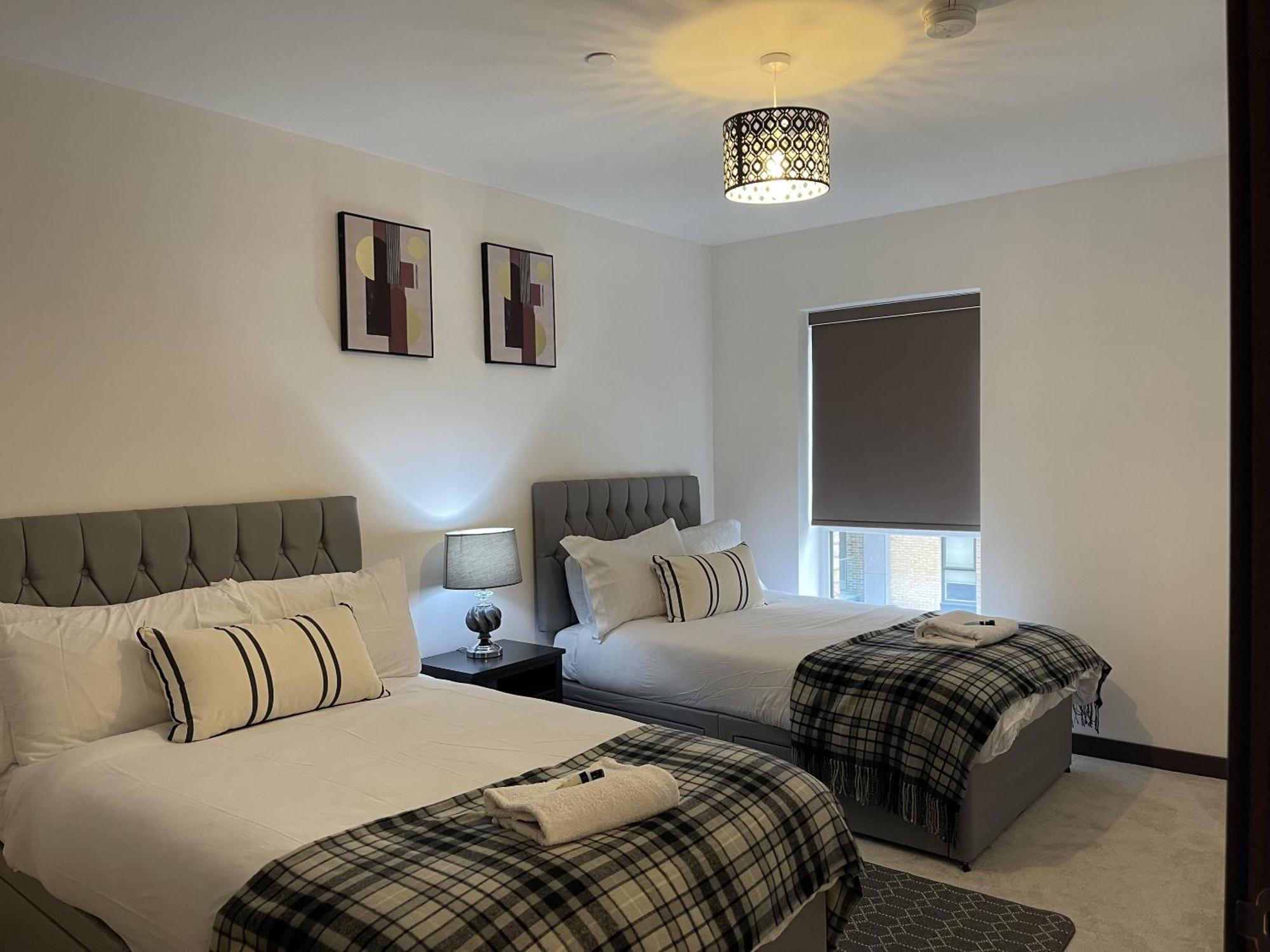The Godfreys, Edinburgh Way, Harlow Exteriér fotografie